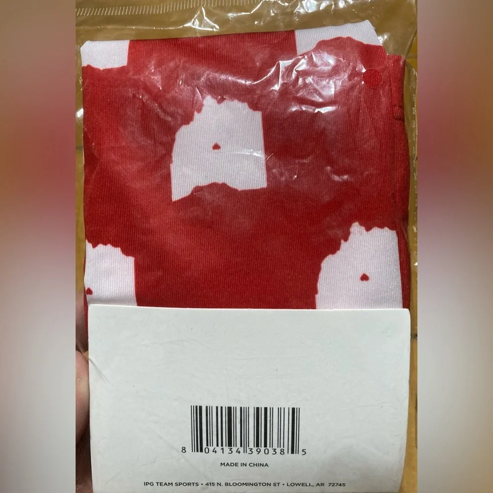 NWT Red and White Team Sports Gaiter Face Cover